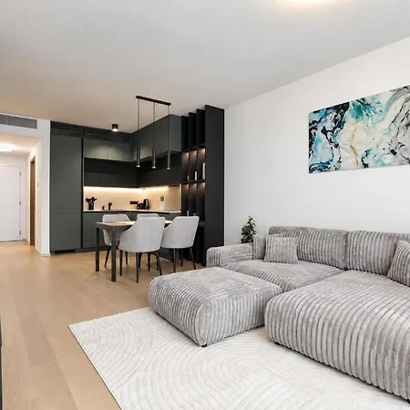 Appartamento Zaha Hadid'S Sky Park Apartment With Balcony & Garage Parking *